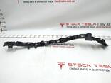 1Кронштейн облицовки стойки C левый нижний Tesla model X 1079764-00-C - фото 3