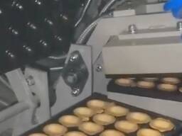 Automated complex for baking filled nut-shaped cookies Roundloaf (RLF) nut