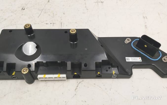 Контроллер основной батареи (BMS) MR Tesla model model Y 1106394-02-L