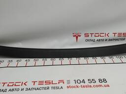 Накладка крышки багажника верхняя Tesla model S, model S REST 1009236-00-H