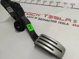 Накладка педали акселератора (алюминевая) PERFORMANCE Tesla model 3 X S REST 1050664-00-A - фото 2