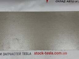 Пластина-изолятор текстолитовая основной батареи без направляющих Tesla model S 1013762-00